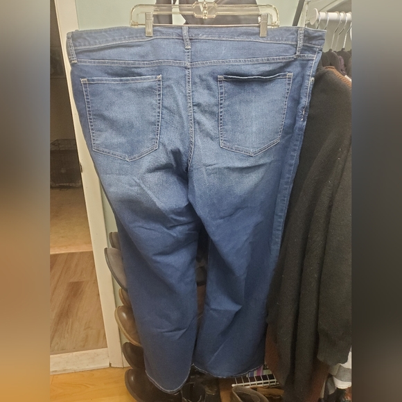 AVA & VIV bootcut jeans size 26W - Picture 3 of 3